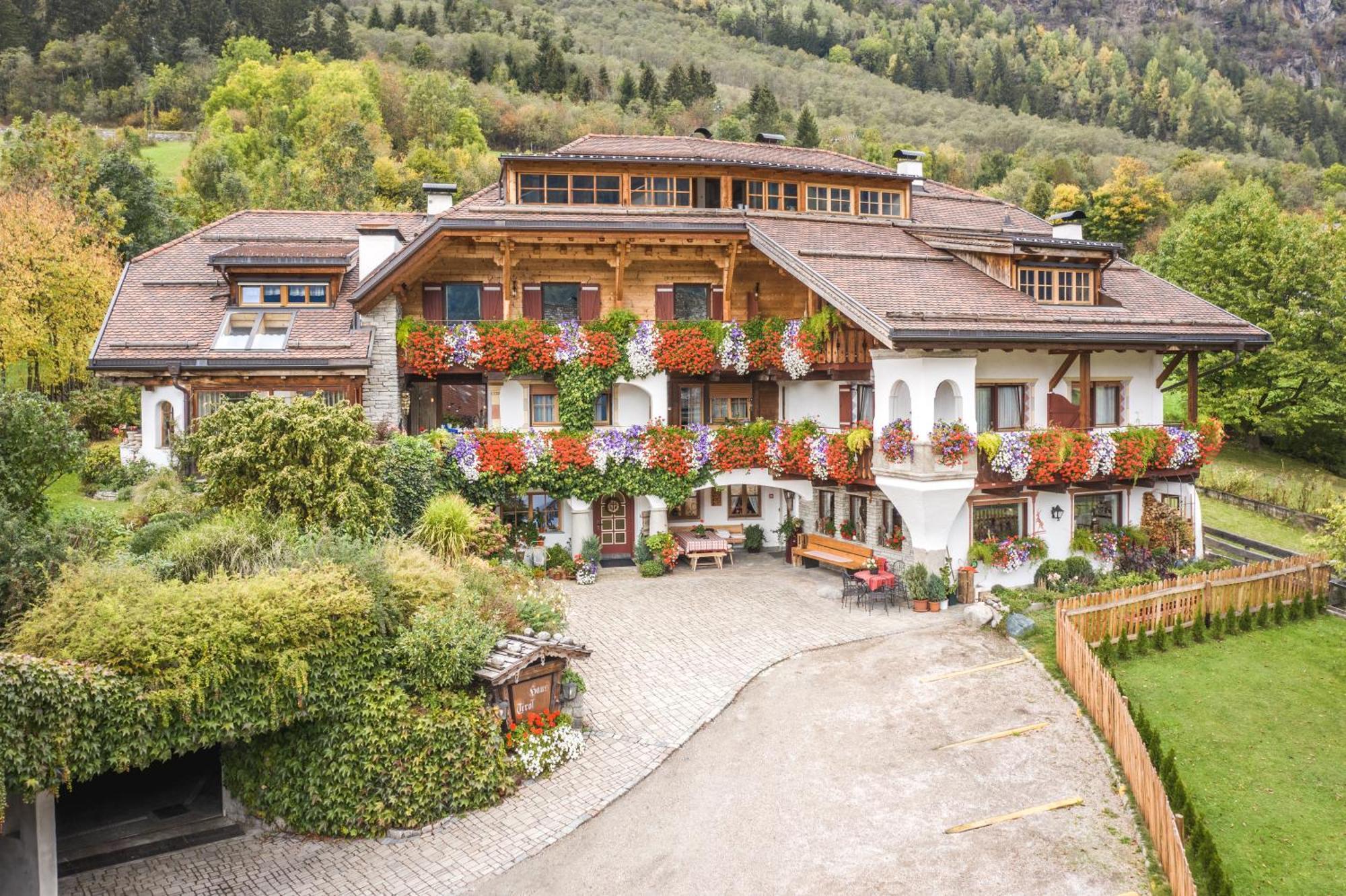 Hotel Haus Tirol Molini di Tures Esterno foto