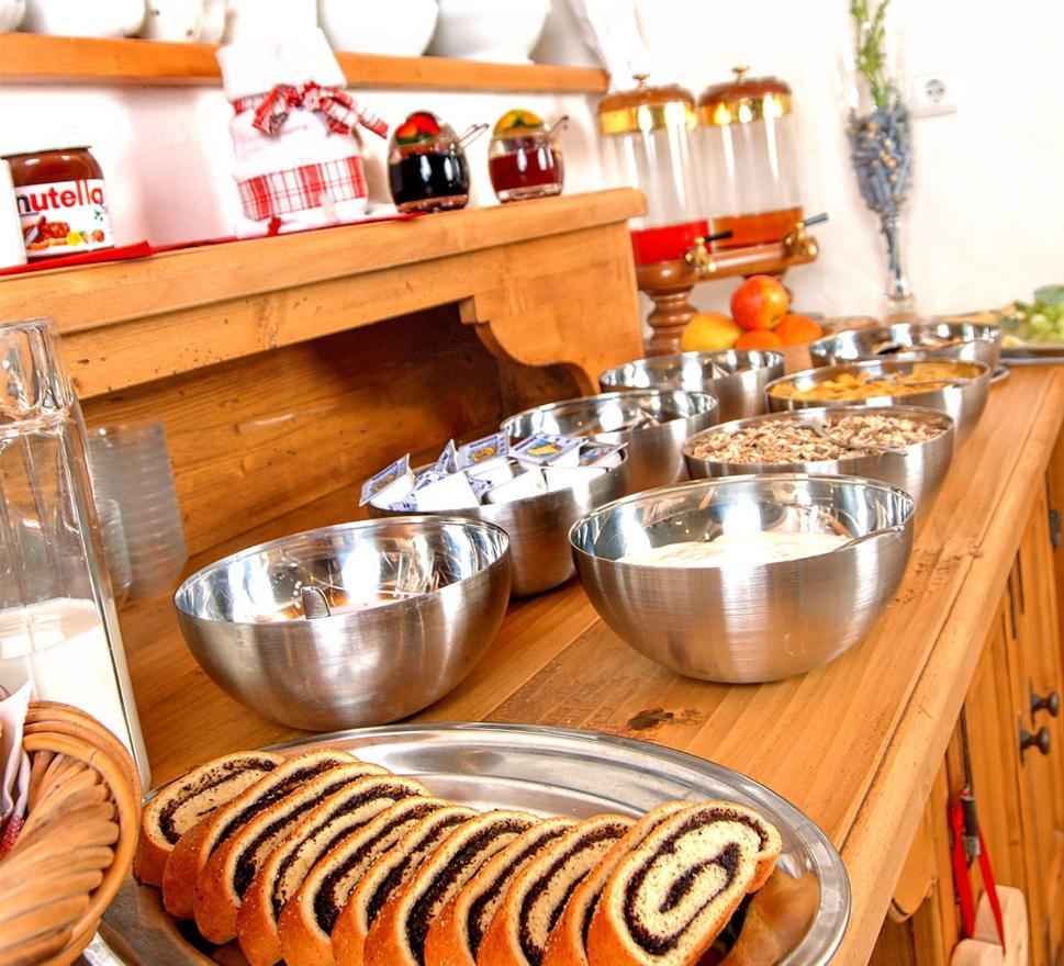 Hotel Haus Tirol Molini di Tures Esterno foto