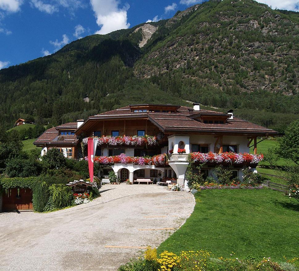 Hotel Haus Tirol Molini di Tures Esterno foto